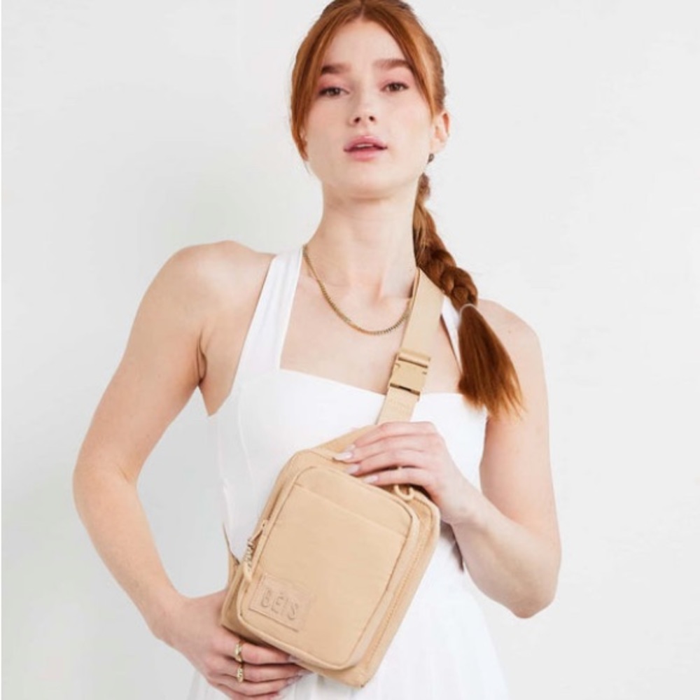 BÉIS Sport Sling in Beige